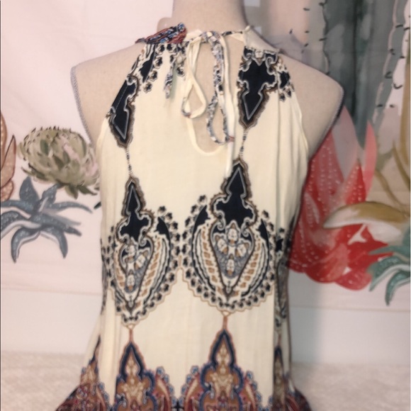 Halter Neck Dress with Colorful Pattern - Picture 2 of 4